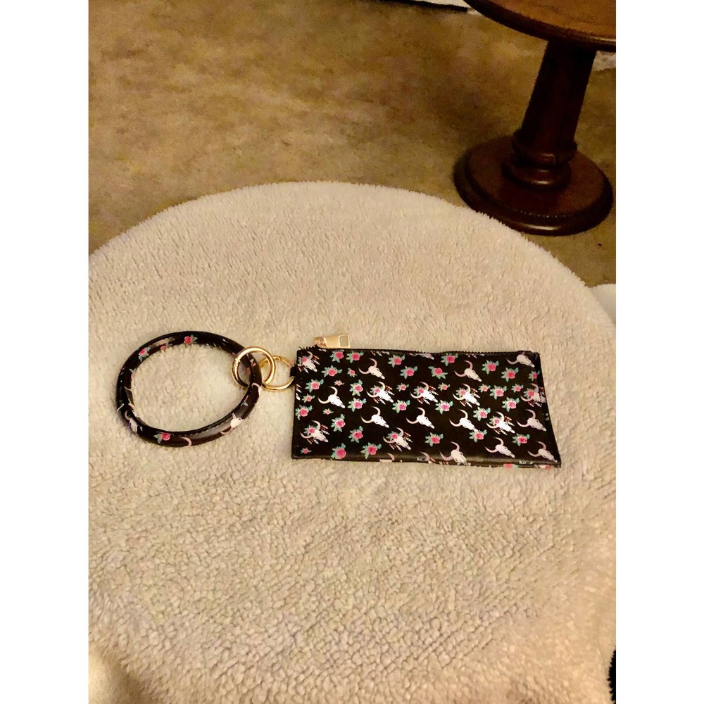 New Pu Leather Cattle Skull Bangle Key Chain w/Detachable Clutch